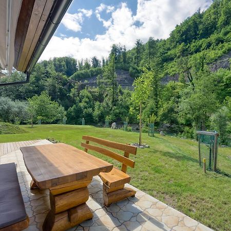 Resort Stari Malni, Osilnica - Vacation Houses Stari Malni エクステリア 写真