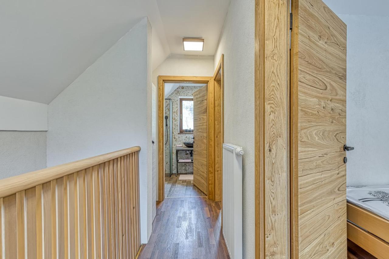 Resort Stari Malni, Osilnica - Vacation Houses Stari Malni エクステリア 写真