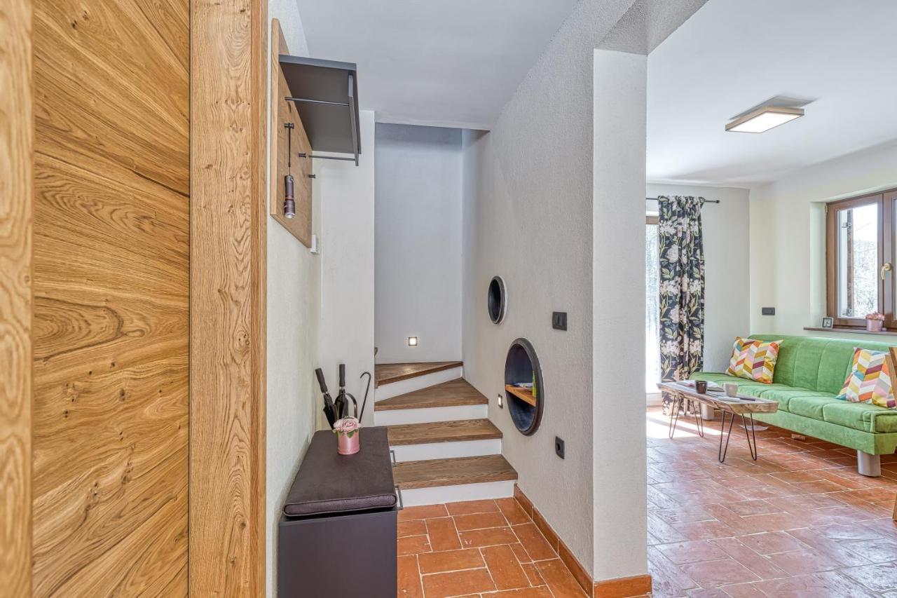 Resort Stari Malni, Osilnica - Vacation Houses Stari Malni エクステリア 写真