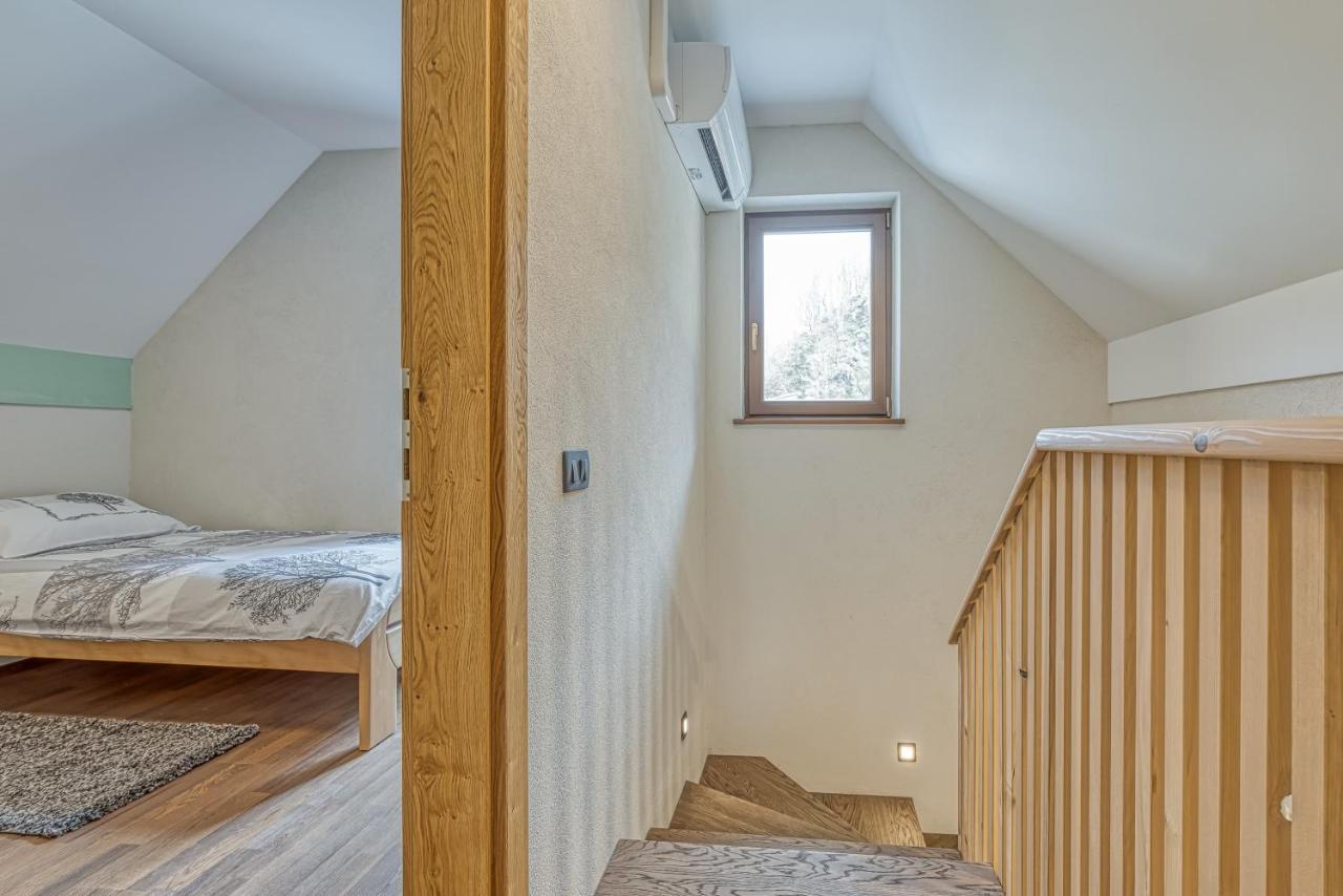 Resort Stari Malni, Osilnica - Vacation Houses Stari Malni エクステリア 写真