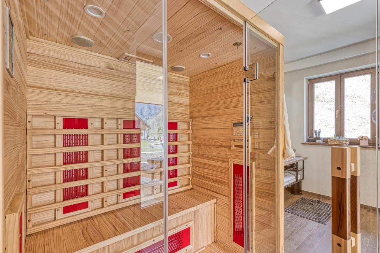 Resort Stari Malni, Osilnica - Vacation Houses Stari Malni エクステリア 写真