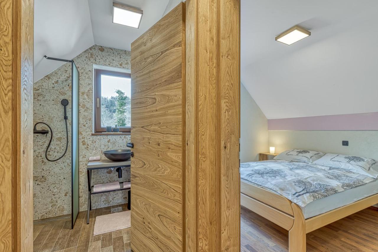 Resort Stari Malni, Osilnica - Vacation Houses Stari Malni エクステリア 写真