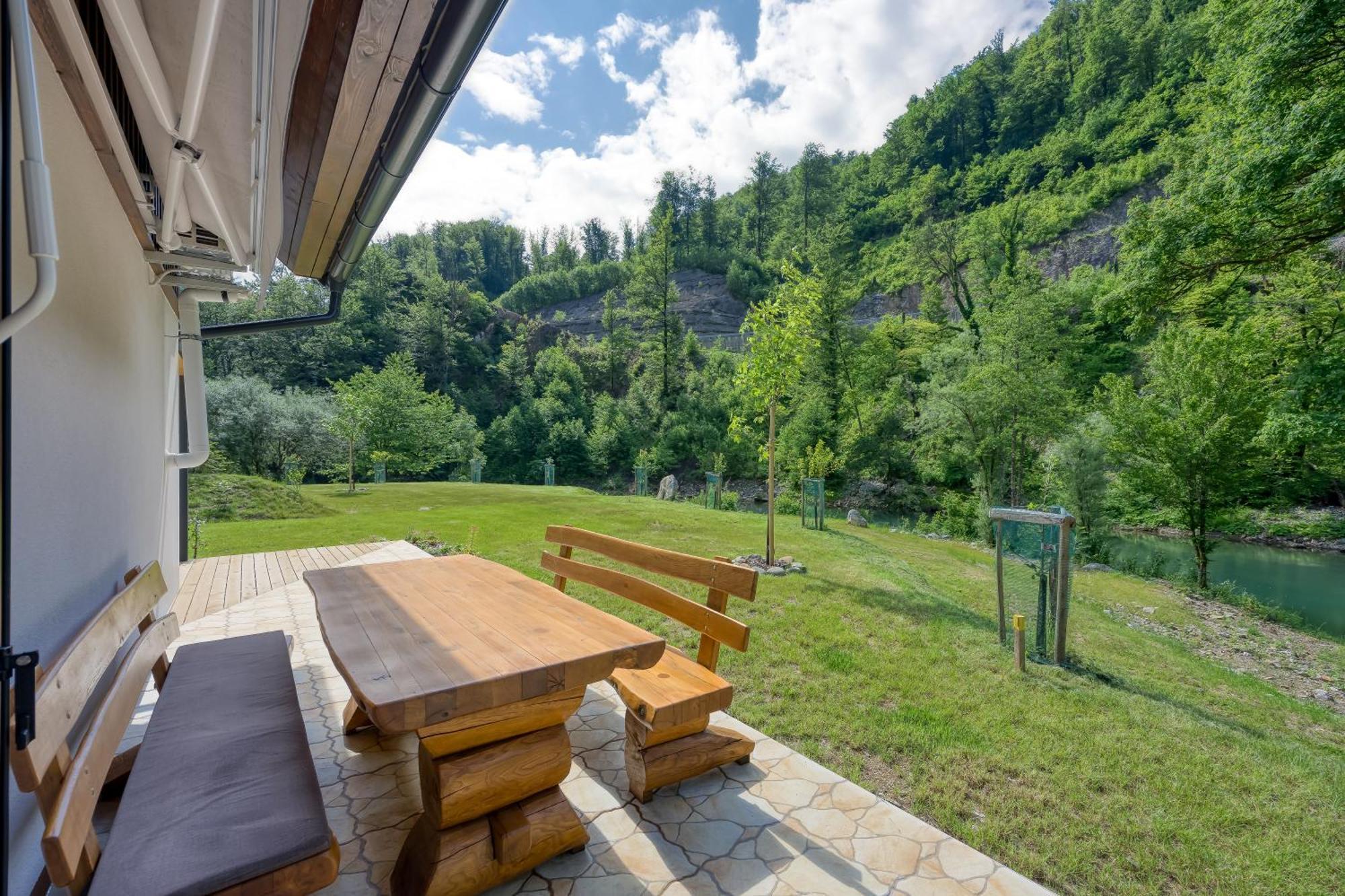 Resort Stari Malni, Osilnica - Vacation Houses Stari Malni エクステリア 写真